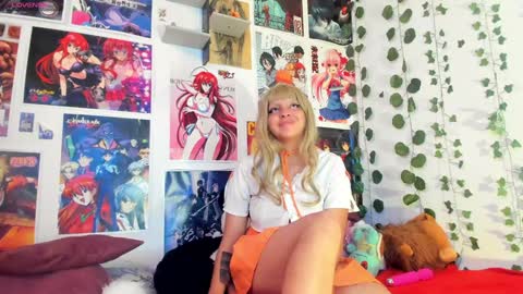   miku katsuragi  online show from December 6, 10:19 pm