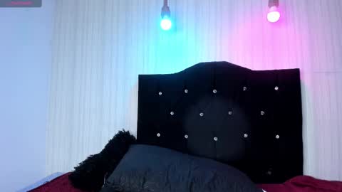   miku katsuragi  online show from September 18, 2:35 am