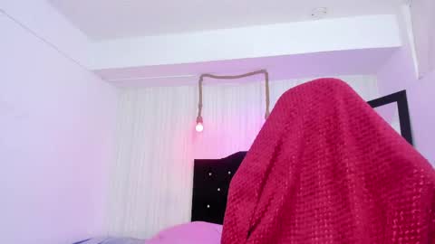 Snapshot of miku_katsuragi chatting on May 15, 11:01 pm miku katsuragi online show from May 15, 11:01 pm