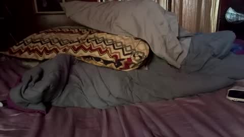 mil8207 online show from November 11, 6:08 pm