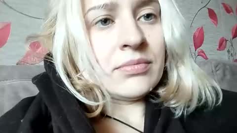 Snapshot of mila_420 chatting on September 13, 7:30 am Mila 420 online show from September 13, 7:30 am