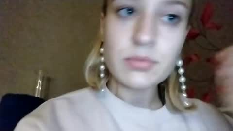 Snapshot of mila_420 chatting on October 8, 2:58 pm Mila 420 online show from October 8, 2:58 pm