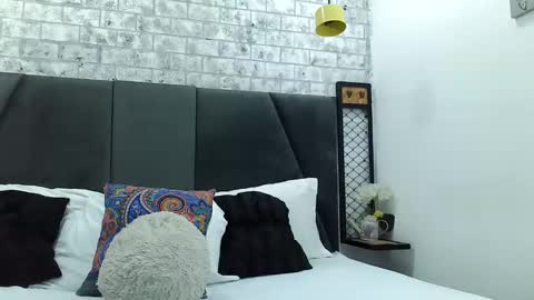 mila_adamss online show from February 13, 11:39 am