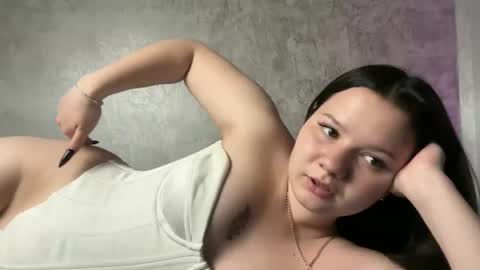 Mila online show from June 7, 4:55 pm