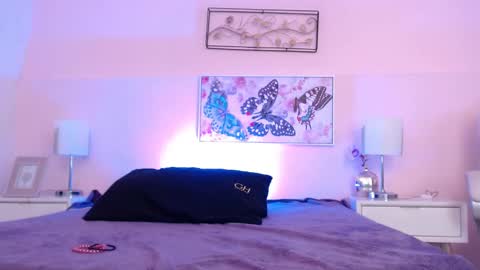 Mila  online show from December 7, 4:58 pm