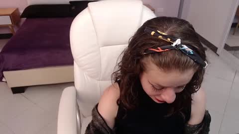 Mila  online show from January 9, 8:11 pm