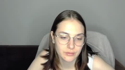 mila_keyy online show from May 10, 8:14 pm