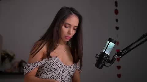 mila may  online show from February 9, 6:11 am