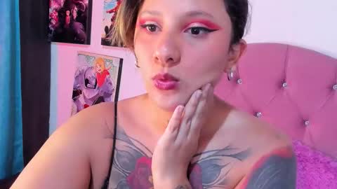 Snapshot of mila_nixon01 chatting on October 20, 11:21 am MILA  online show from October 20, 11:21 am