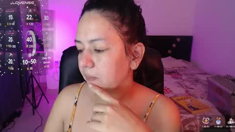 mila_phoenix online show from October 25, 10:01 am