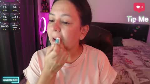 mila_phoenix online show from November 11, 10:15 am