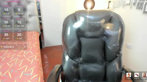 Snapshot of mila_quin chatting on May 16, 7:34 pm mila_quin online show from May 16, 7:34 pm