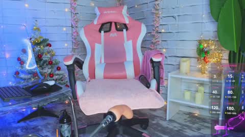 Mila Sapphire online show from January 1, 11:27 am