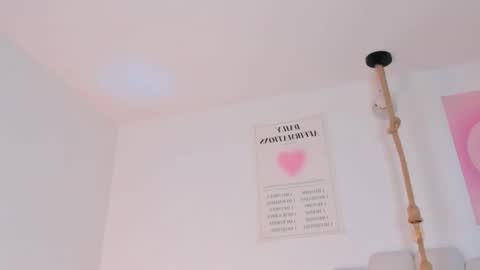 mila_stark333 online show from December 18, 6:41 am