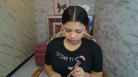 Snapshot of mila_sweet_v chatting on January 10, 1:09 pm Mila  online show from January 10, 1:09 pm