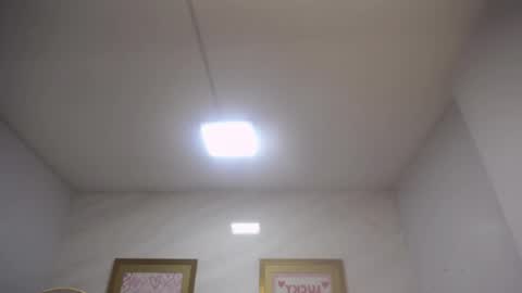 Snapshot of mila_sweet_v chatting on October 8, 3:15 am Mila  online show from October 8, 3:15 am