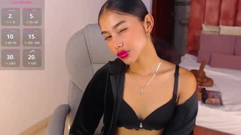 milaa_star online show from September 18, 3:52 am