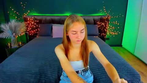 Snapshot of milaaddam chatting on September 11, 5:51 am Milla online show from September 11, 5:51 am