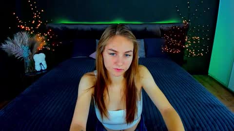 Snapshot of milaaddam chatting on October 12, 6:12 am Milla online show from October 12, 6:12 am