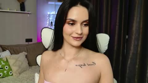 Snapshot of milaasweety chatting on May 16, 7:34 pm Mila online show from May 16, 7:34 pm