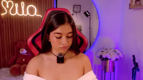 Snapshot of milacoleman chatting on August 2, 11:25 pm Mila online show from August 2, 11:25 pm