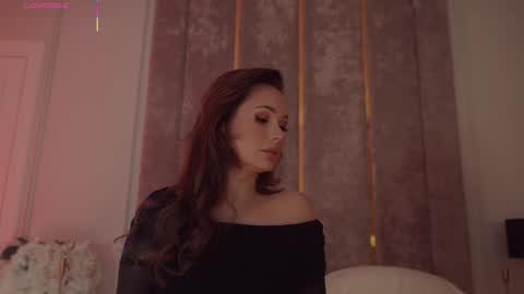        online show from November 7, 9:15 pm