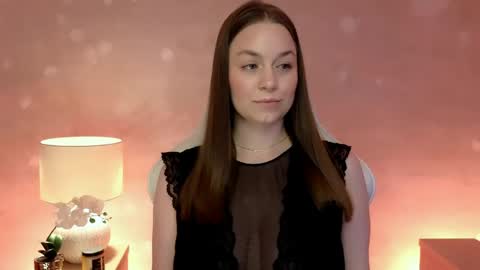 Snapshot of milafleur chatting on May 29, 2:04 pm Mila Fleur online show from May 29, 2:04 pm