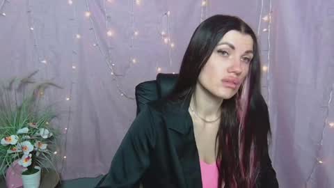 Milaloona online show from April 22, 6:16 am