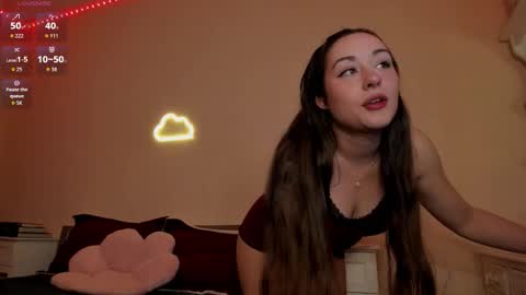 Mila Mae online show from March 23, 7:56 am