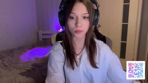 Snapshot of milamiuu chatting on February 4, 4:24 pm milamiuu online show from February 4, 4:24 pm