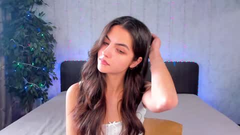 Snapshot of milana_crystal_ chatting on February 2, 11:08 am Milana online show from February 2, 11:08 am
