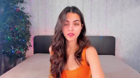 Snapshot of milana_crystal_ chatting on February 3, 11:20 am Milana online show from February 3, 11:20 am