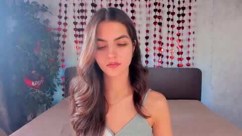 Snapshot of milana_crystal_ chatting on February 13, 11:28 am Milana online show from February 13, 11:28 am