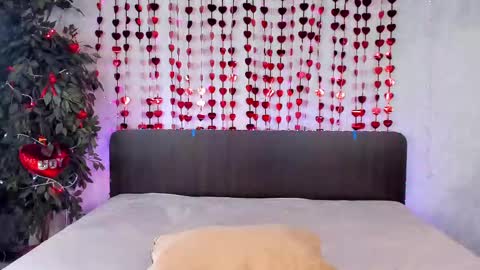 Snapshot of milana_crystal_ chatting on February 21, 11:22 am Milana online show from February 21, 11:22 am