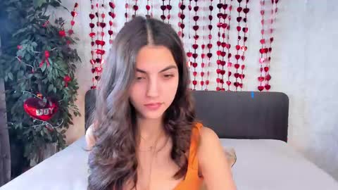 Snapshot of milana_crystal_ chatting on February 28, 8:20 am Milana online show from February 28, 8:20 am