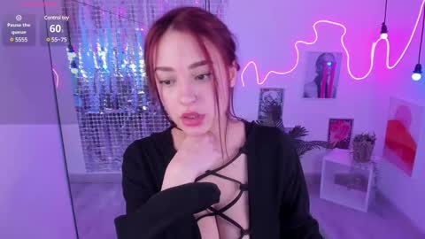 Snapshot of milana_sugar chatting on March 5, 5:08 pm Milana online show from March 5, 5:08 pm