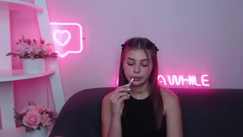 milanaangelas online show from February 21, 6:04 pm