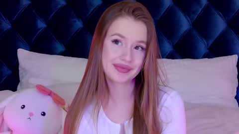 MilanaBalmain online show from February 25, 2:11 pm