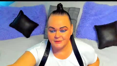 Lana online show from November 9, 7:17 am