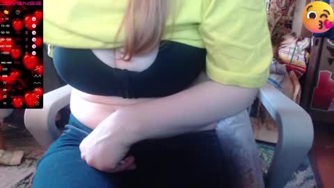 Luna-- link in bio online show from February 23, 2:35 pm