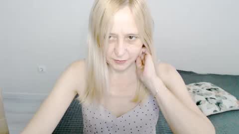 Milena online show from February 16, 7:59 am