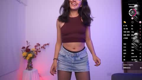 Snapshot of milanianew chatting on November 22, 4:33 am milanianew online show from November 22, 4:33 am