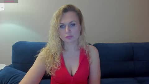 Snapshot of milanna_x chatting on November 30, 7:40 pm milanna_x online show from November 30, 7:40 pm