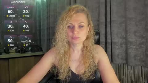 milanna_x online show from April 26, 8:50 pm