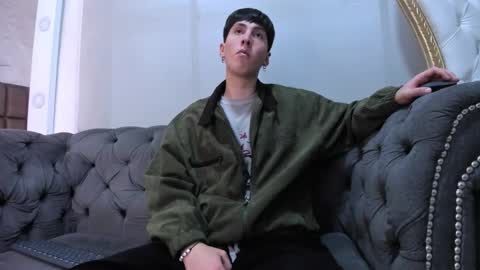 Snapshot of milanstone chatting on November 19, 3:56 pm milanstone online show from November 19, 3:56 pm