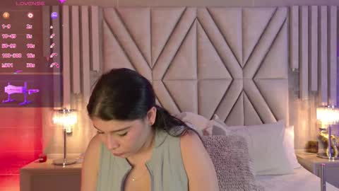 Snapshot of milarux chatting on November 25, 4:40 pm milarux online show from November 25, 4:40 pm