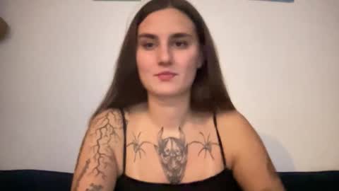 Mila online show from March 5, 8:05 pm