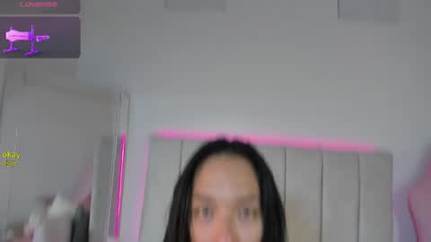 IG  online show from March 3, 2:07 am