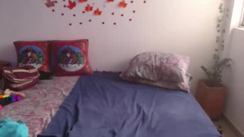 milchanell online show from November 29, 8:56 pm