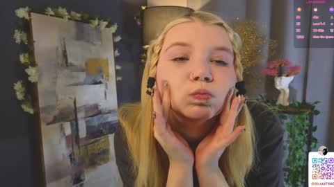 Mila online show from February 9, 2:28 am
